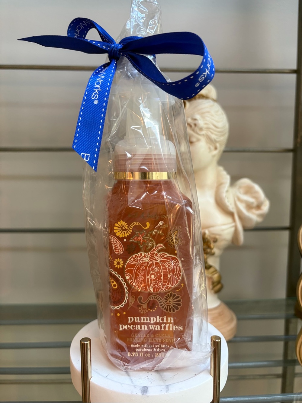 Bath & Body Works Pumpkin Pecan Waffles Hand Soap - Orange, Gold NWT